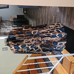 👗ARIELLA ABSTRACT PRINT DRESS👗